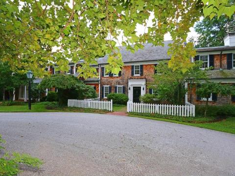 9655 Cunningham Rd, Cincinnati, OH 45243 photo 1