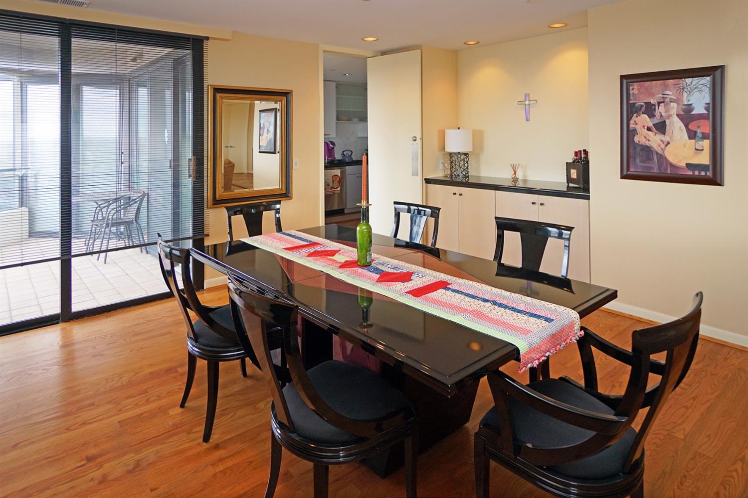 2121 Alpine Pl #1004, Cincinnati, OH 45206 photo 5