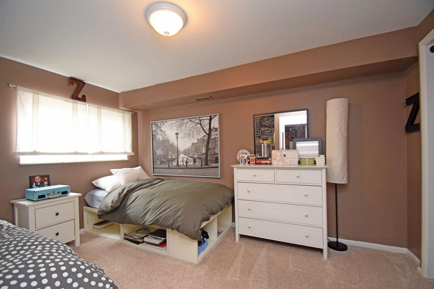 9438 Bluewing Ter, Blue Ash, OH 45241 photo 16