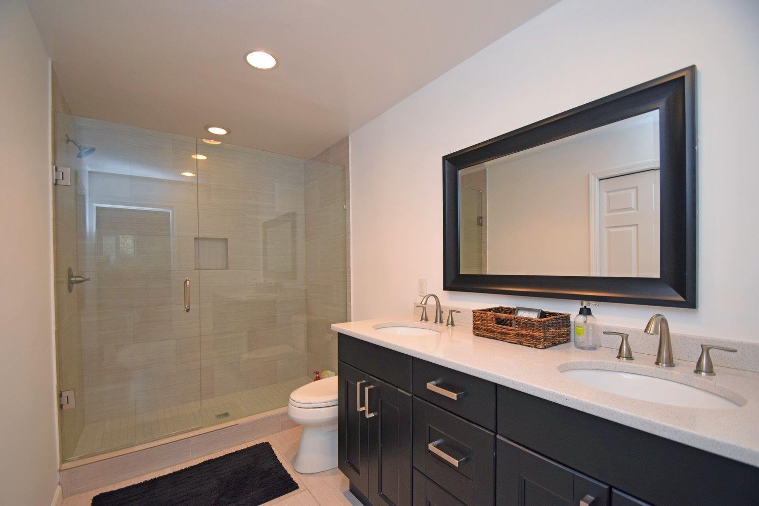 9438 Bluewing Ter, Blue Ash, OH 45241 photo 11