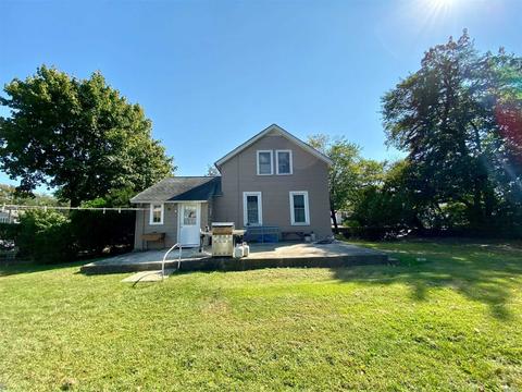 2450 Bluffcrest Ln, Cincinnati, OH 45238 photo 3