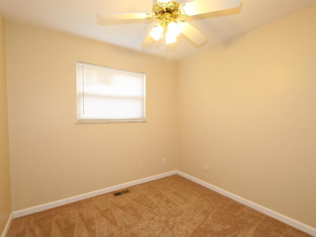 1023 Harkin Dr, Forest Park, OH 45240 photo 11