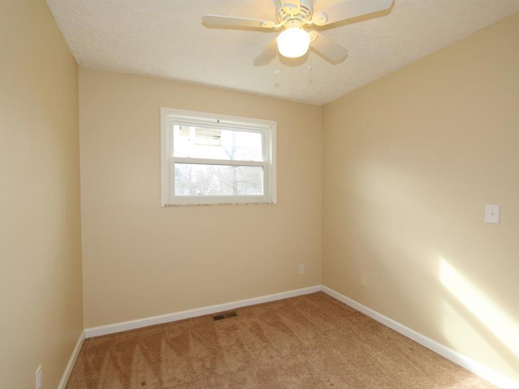 1023 Harkin Dr, Forest Park, OH 45240 photo 12