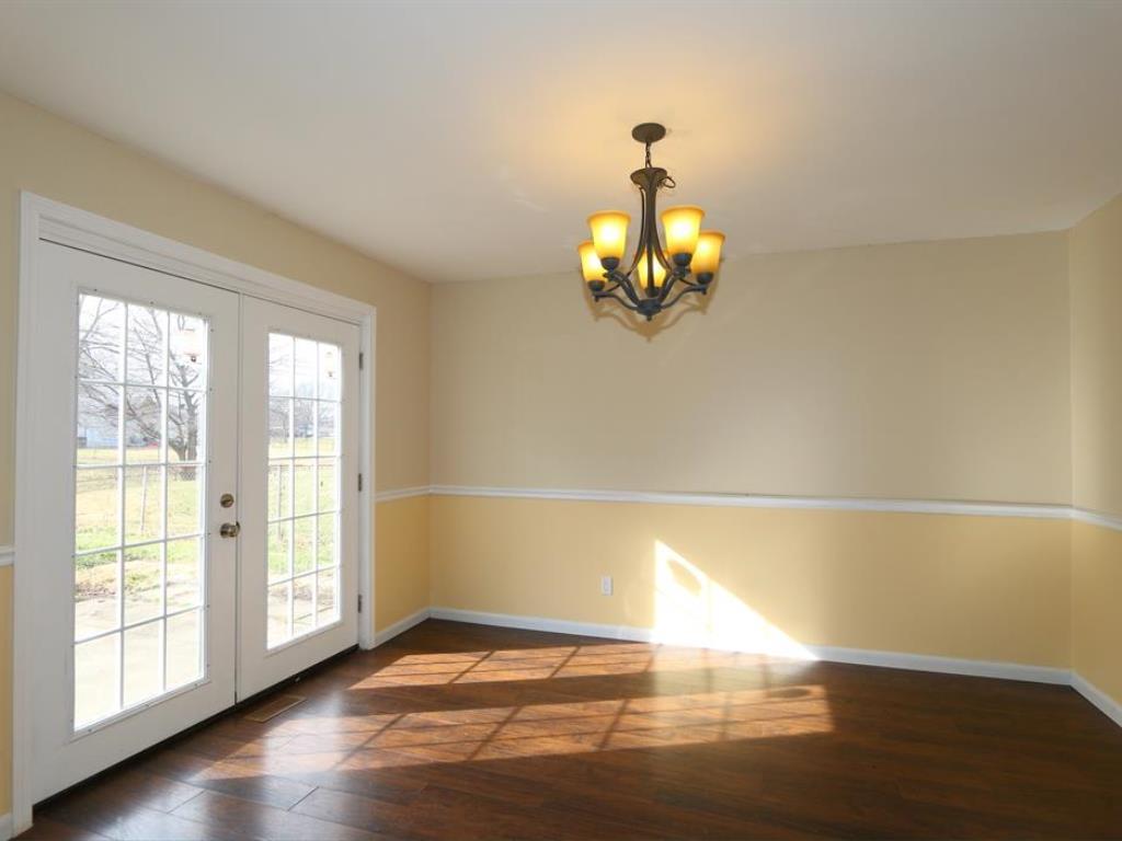 1023 Harkin Dr, Forest Park, OH 45240 photo 4