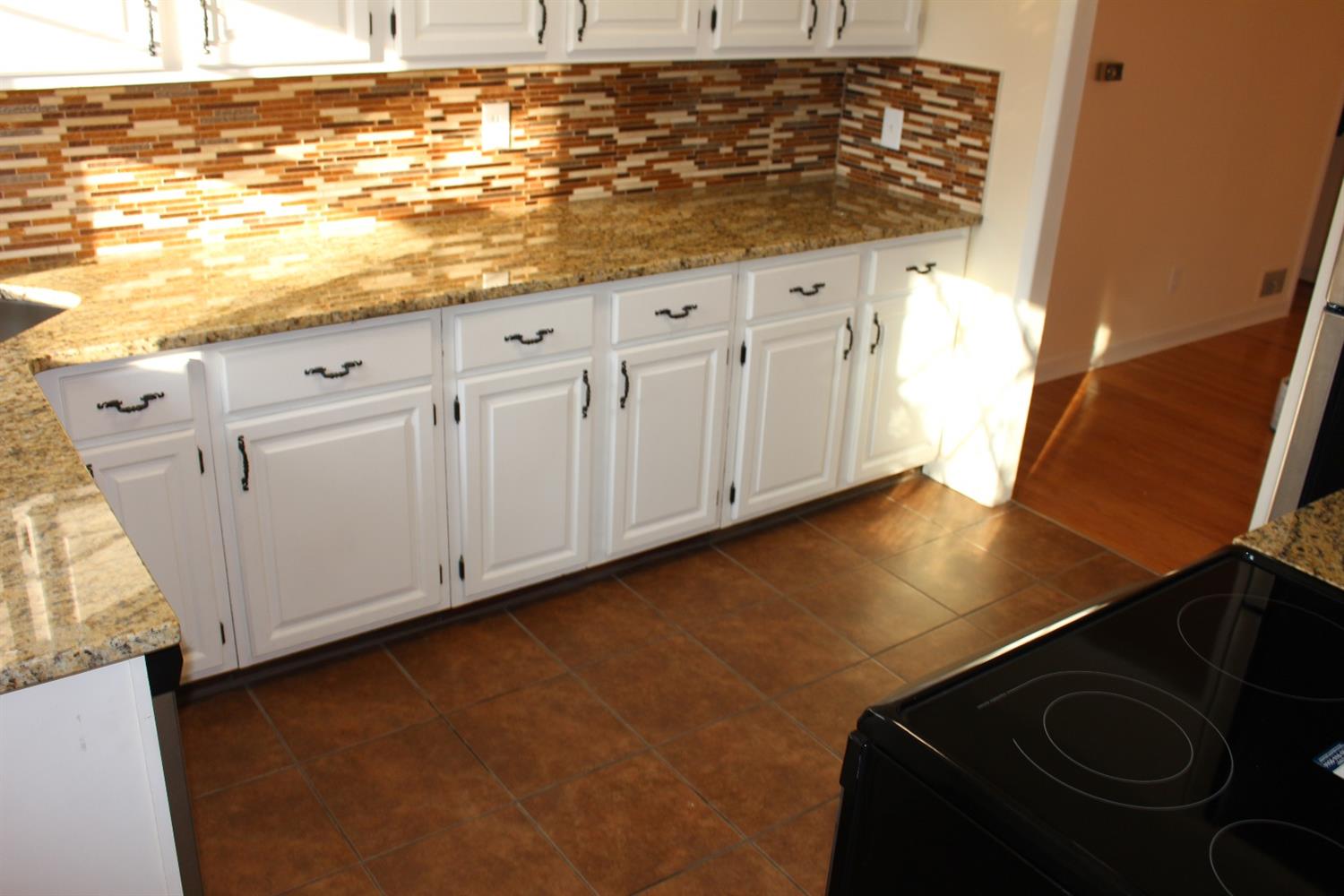 7995 Colette Ln, Cincinnati, OH 45224 photo 7