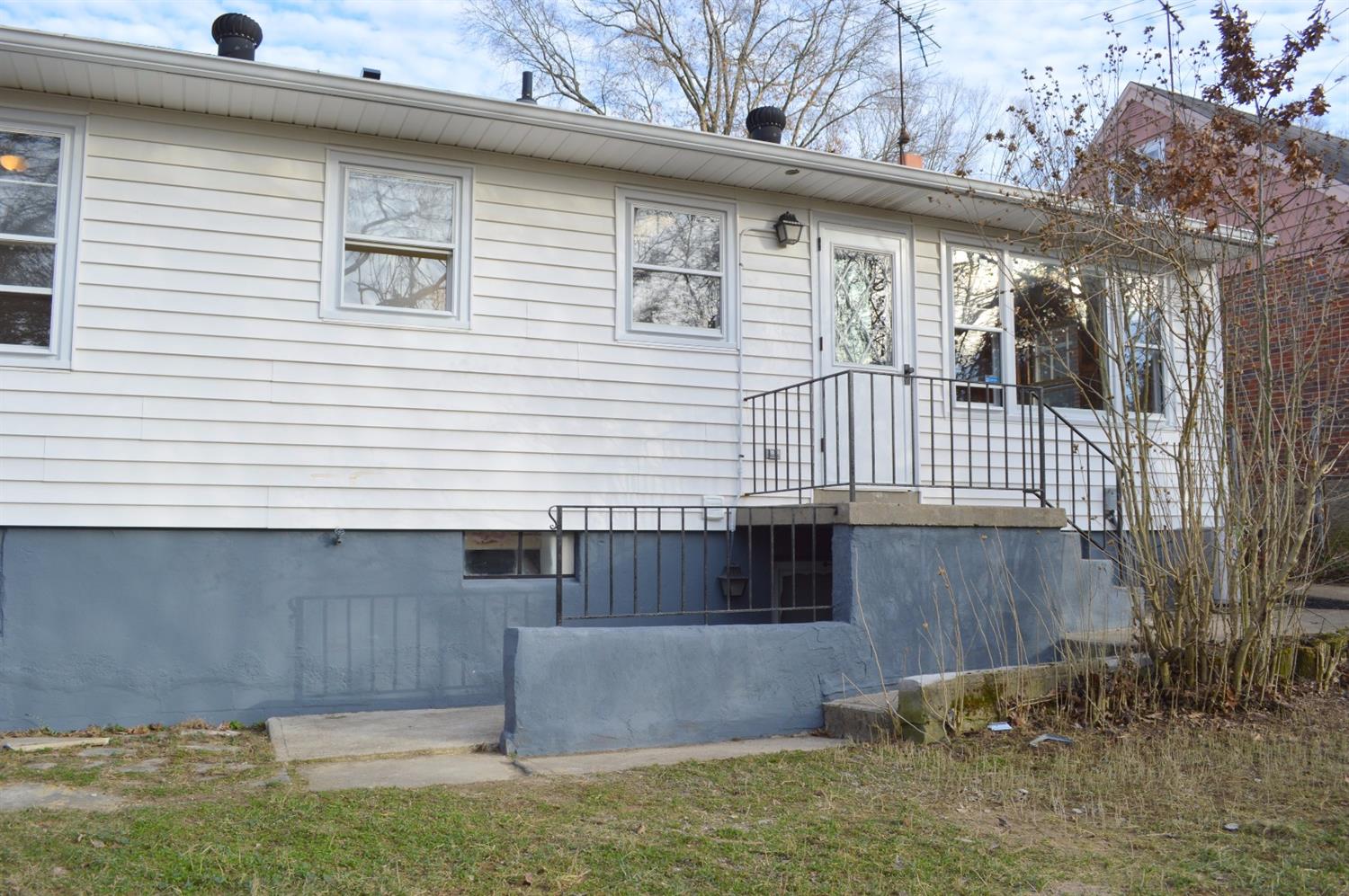 7995 Colette Ln, Cincinnati, OH 45224 photo 24