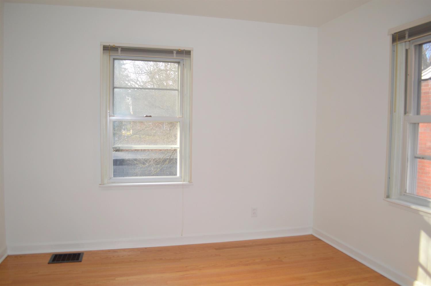 7995 Colette Ln, Cincinnati, OH 45224 photo 15