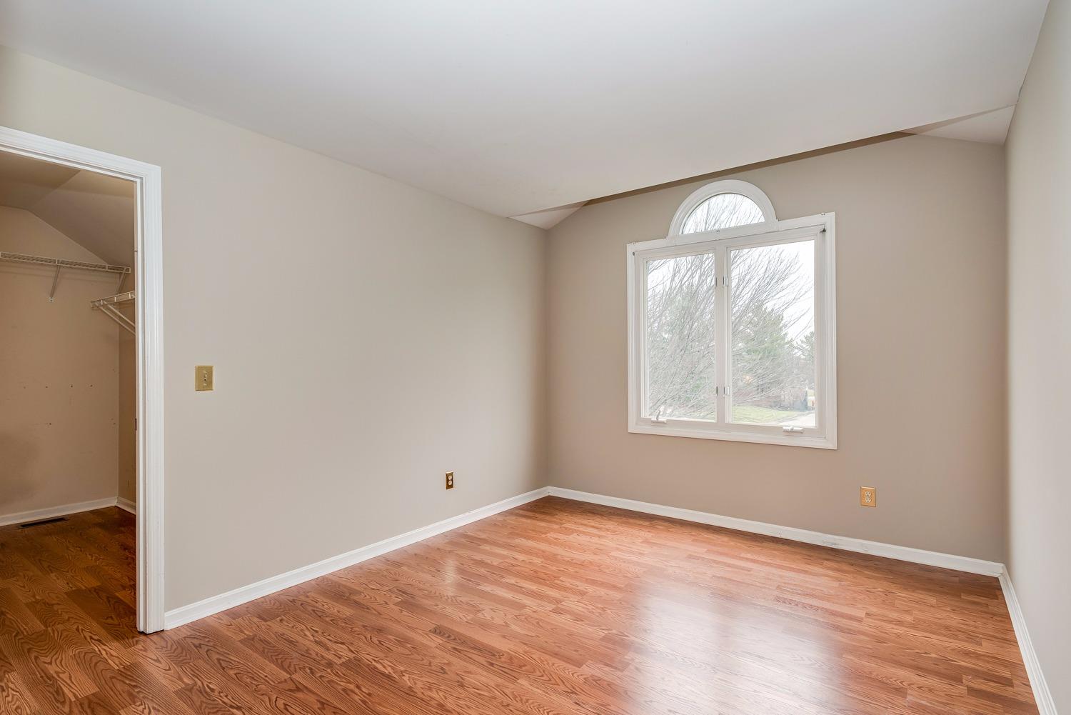 2866 E Cove Ct, Maineville, OH 45039 photo 17