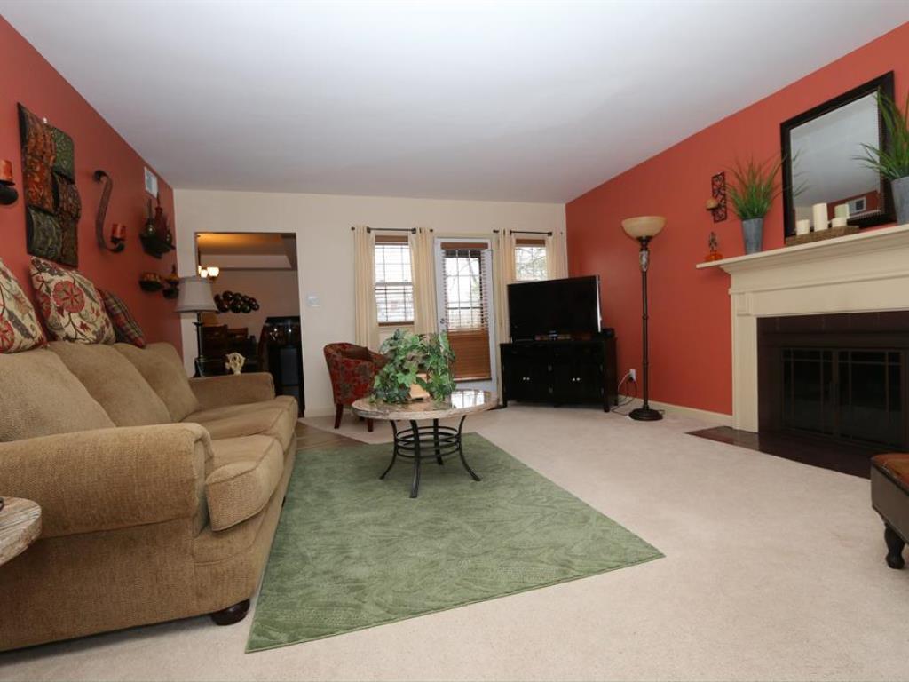 652 Christopal Dr, Cincinnati, OH 45231 photo 4