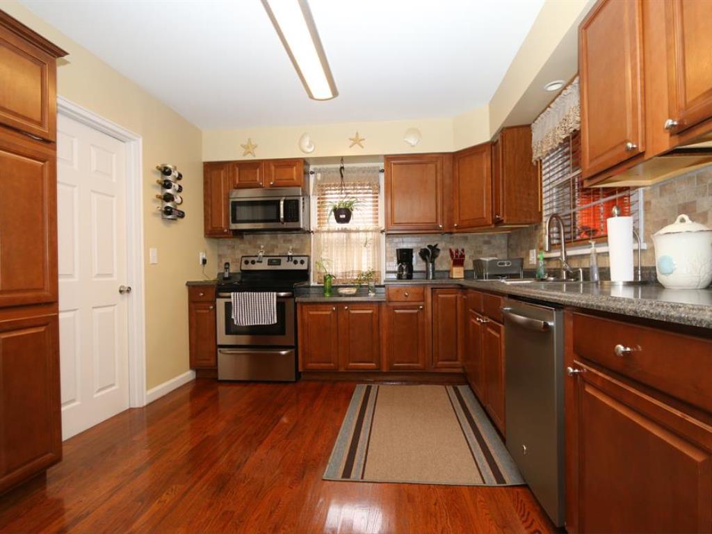 652 Christopal Dr, Cincinnati, OH 45231 photo 10