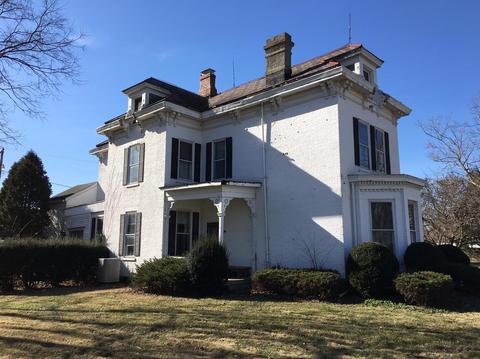 305 Main St, Bainbridge, OH 45612 photo 4
