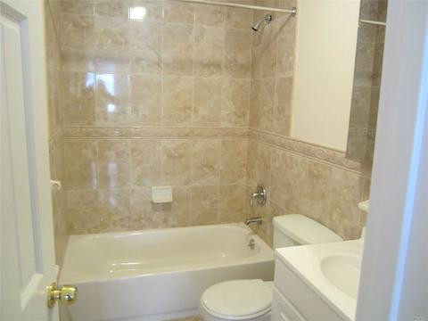 1038 Ogle Ln, Cincinnati, OH 45245 photo 6