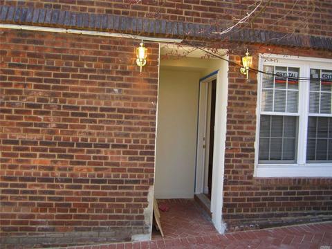 1038 Ogle Ln, Cincinnati, OH 45245 photo 8