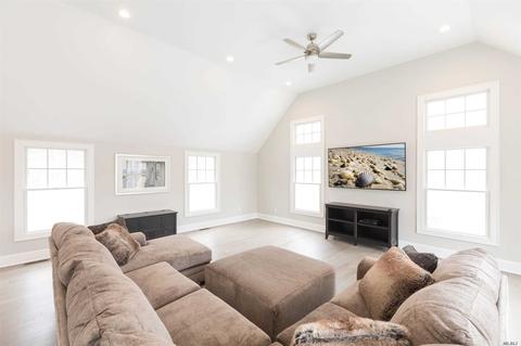 7349 Reading Rd, Cincinnati, OH 45237 photo 8