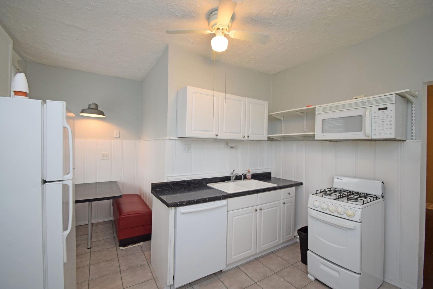 2373 Flora St, Cincinnati, OH 45219 photo 11