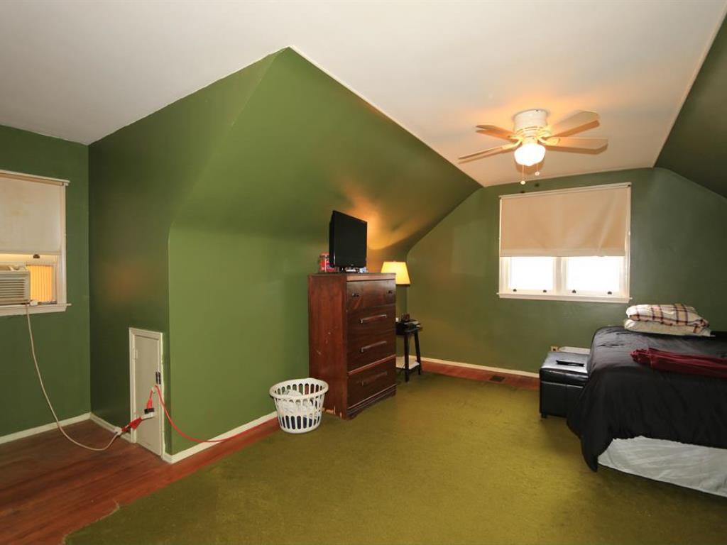 1 Hamlin Dr, Greenhills, OH 45218 photo 10