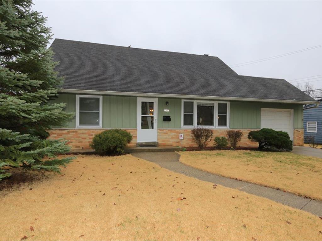 1 Hamlin Dr, Greenhills, OH 45218 photo 1