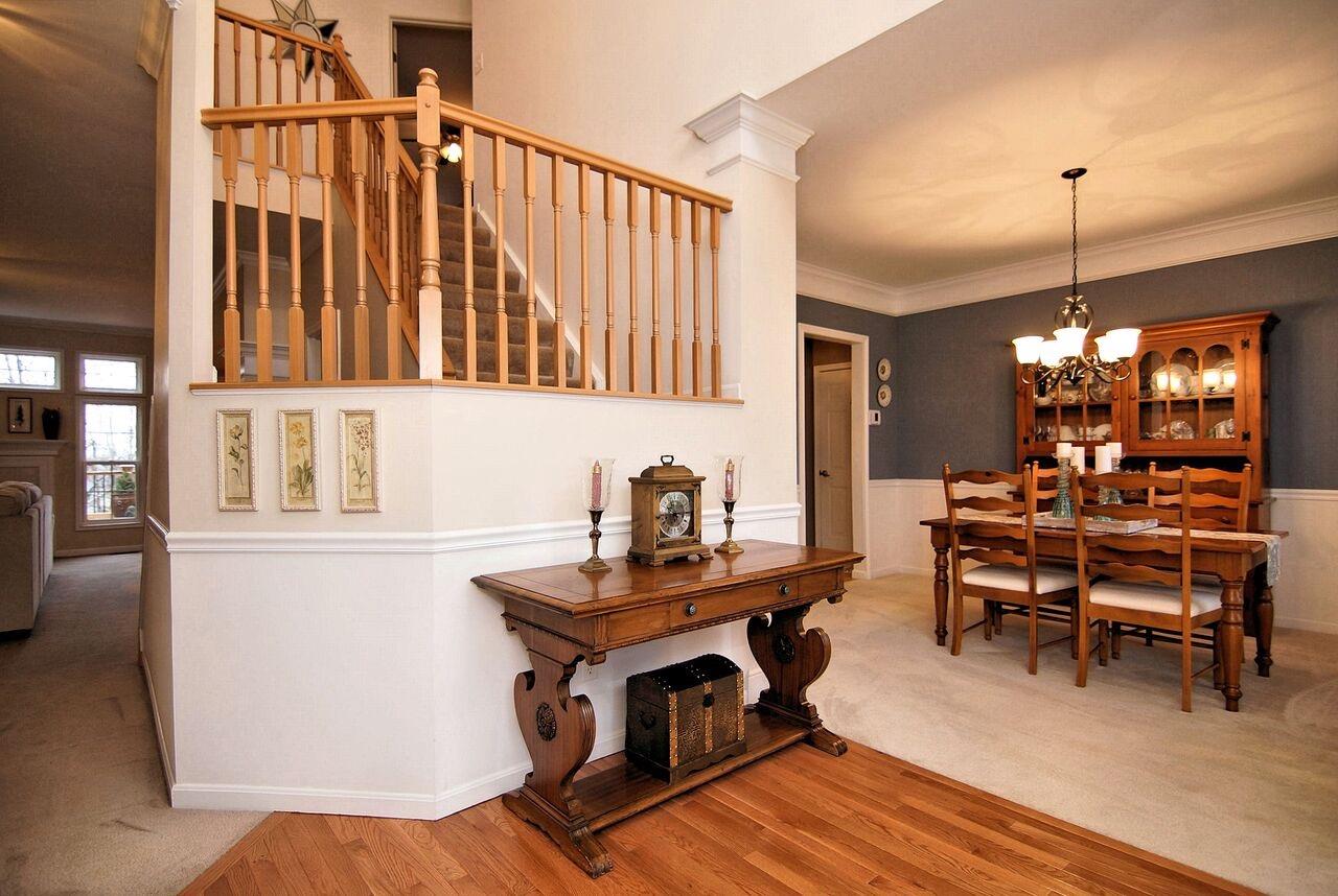 809 Dorgene Ln, Cincinnati, OH 45244 photo 3