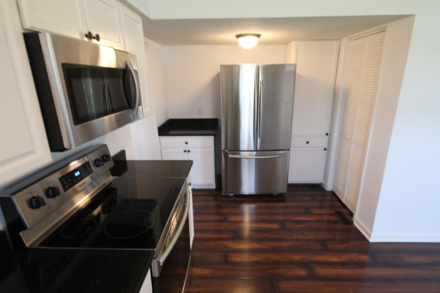 4361 Terrace Dr, Cincinnati, OH 45245 photo 8