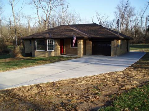 594 Brantner Ln, Cincinnati, OH 45244 photo 1
