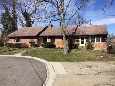 1207 Westminster Dr, Cincinnati, OH 45229 photo 1