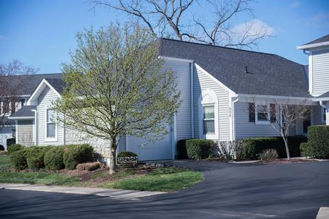 806 Bay Harbor Dr, Hamilton Township, OH 45039 photo 1