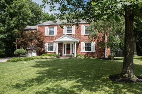 5670 Mapleridge Dr, Cincinnati, OH 45227 photo 1