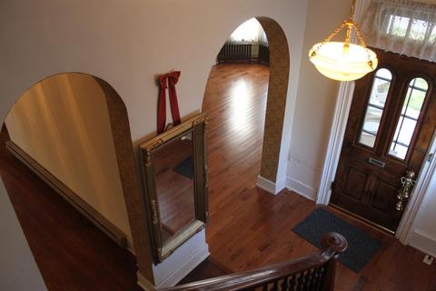 500 Main St, Blanchester, OH 45107 photo 13