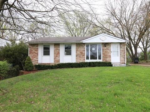 2653 John Gray Rd, Cincinnati, OH 45231 photo 1