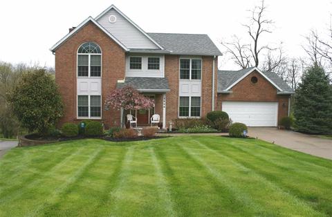 2906 Timberview Dr, Cincinnati, OH 45211 photo 1