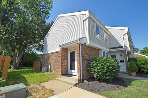 4098 Independence Dr, Cincinnati, OH 45255 photo 1