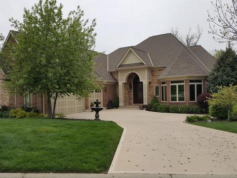 737 Stonehill Run, Cincinnati, OH 45245 photo 1