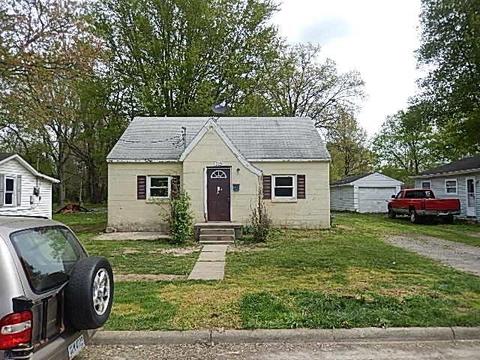 319 Wright St, Blanchester, OH 45107 photo 1