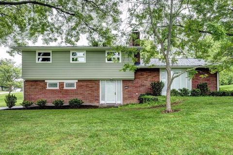 553 Beechtree Dr, Cincinnati, OH 45224 photo 1