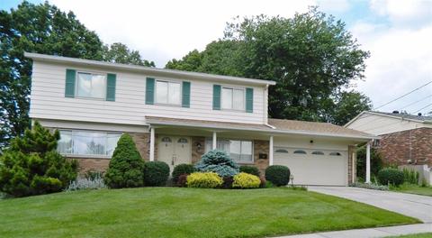 5490 Cleander Dr, Cincinnati, OH 45238 photo 1