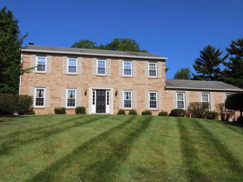11704 Laurelview Dr, Montgomery, OH 45249 photo 1