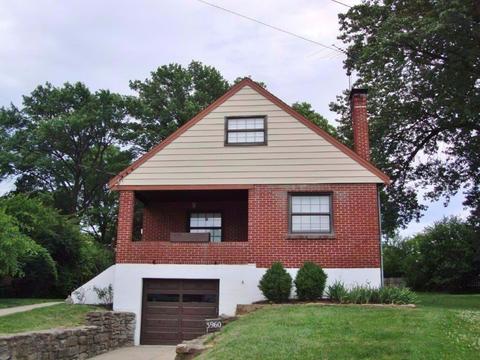 3960 Harmar Ct, Cincinnati, OH 45211 photo 1
