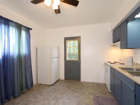 405 Depot St, Blanchester, OH 45107 photo 5