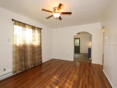405 Depot St, Blanchester, OH 45107 photo 4