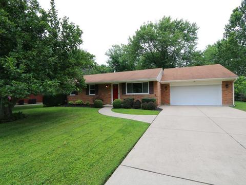 8430 Chadwick Ln, Cincinnati, OH 45255 photo 1