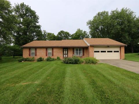 5035 Sanro Dr, Cincinnati, OH 45244 photo 1