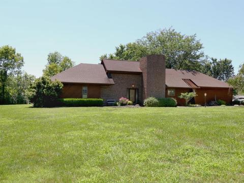 5103 Rybolt Rd, Cincinnati, OH 45248 photo 1