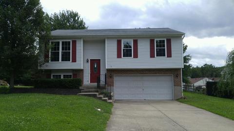 689 Whippoorwill Dr, Cincinnati, OH 45244 photo 1