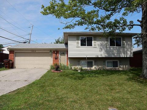924 Smiley Ave, Forest Park, OH 45240 photo 1