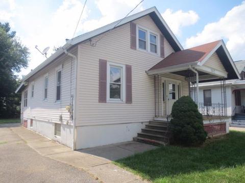 7517 Ross Ave, Cincinnati, OH 45237 photo 1