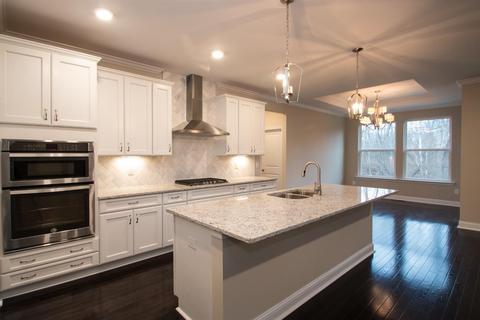 6262 Fields Ertel Rd, Cincinnati, OH 45249 photo 3