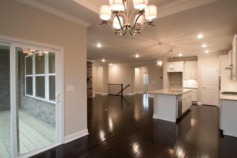 6262 Fields Ertel Rd, Cincinnati, OH 45249 photo 1
