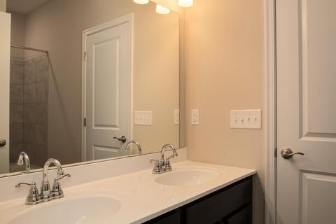 6262 Fields Ertel Rd, Cincinnati, OH 45249 photo 13