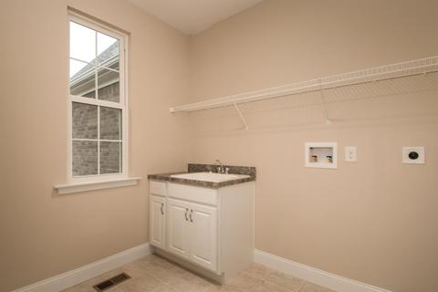 6262 Fields Ertel Rd, Cincinnati, OH 45249 photo 5
