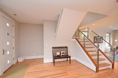 1344 Spring St, Cincinnati, OH 45202 photo 3